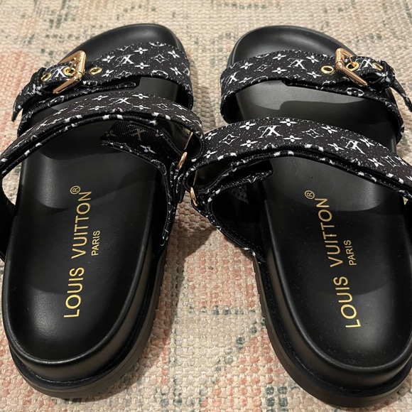 Louis Vuitton Bom Dia Flat Blue Denim Mule Bleu Foncé Size 8.5 - Picture 3 of 6